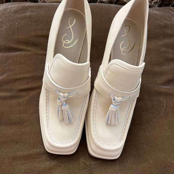 Sam Edelman Shoes - Sam Edelman Cream Tassel Loafers